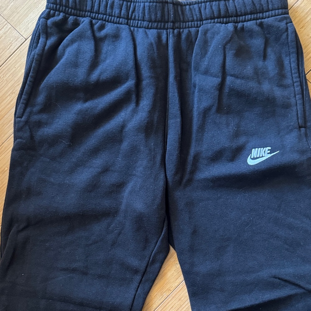 Nike Men’s Black Joggers with White Logo